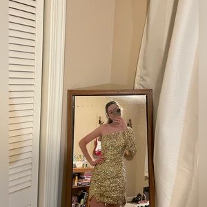 Gold Sherri Hill HOCO/PROM Dress Size 2!! One Shoulder NO. 54469